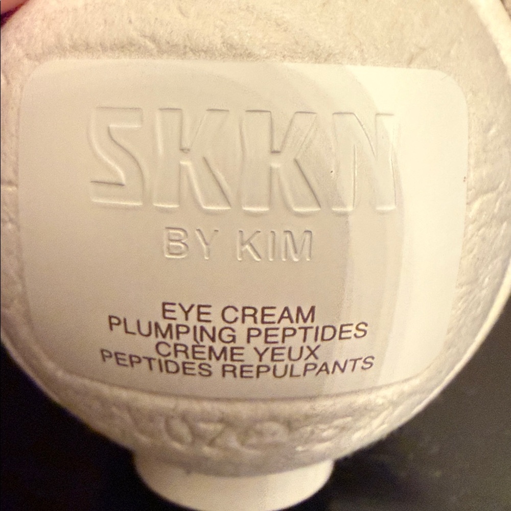 NEW SKKN by Kim EYE Cream PLUMPING PEPTIDES, 0.5 Fl Oz Full Size Skincare